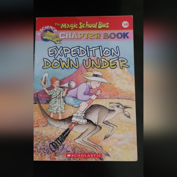 GUC The Magic School Bus 14 Chapter Books - Picture 14 of 16